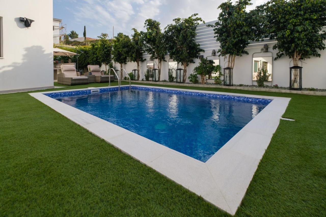 Rooms At Villa Amour Cyprus Voroklini Exterior photo
